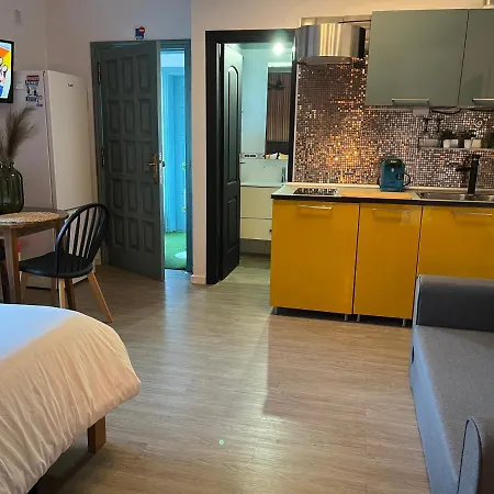 Lägenhet Acogedor Estudio En